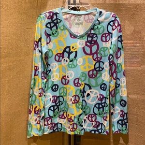 Old Navy “Peace” Graphic tee
